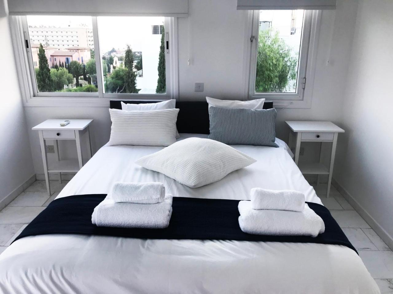 Olosuites Limassol Exterior photo